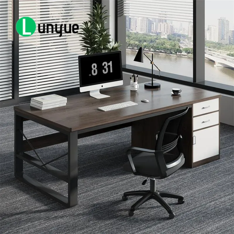 Scrivania da Ufficio con Sedia - Office Furniture Solutions recensione e prezzo
