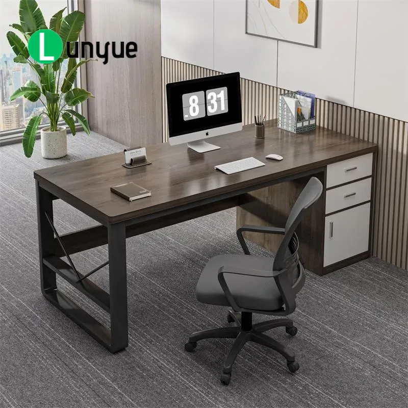 Scrivania da Ufficio con Sedia - Office Furniture Solutions recensione e prezzo