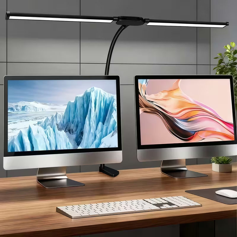 Lampada da scrivania a LED USB - Office Furniture Brand recensione e prezzo